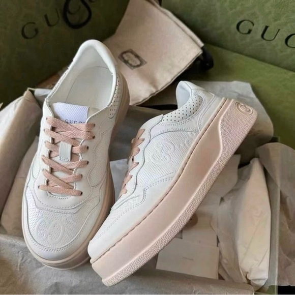 New in box Gucci GG Embossed Leather Sneakers - Picture 1 of 5